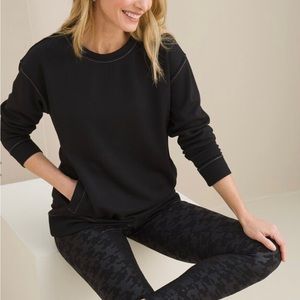 Like New! Chico’s Black Houndstooth Metallic Leggings. Chico’s Size 1.